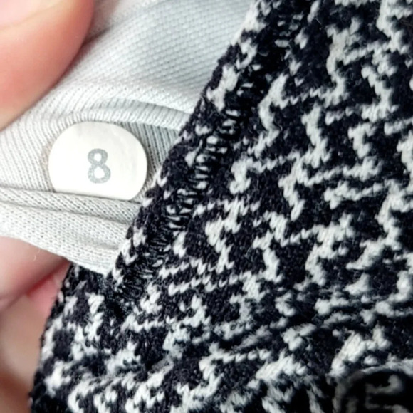 Lululemon Leggings Sz 8 Black White Athletic Compression Skinny Ankle Athleisure - Picture 3 of 10